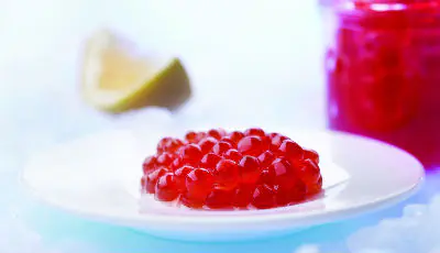 Hur bestämmer man kvaliteten på röd kaviar?
