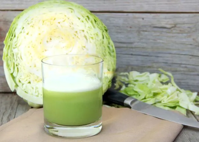 Cabbage juice for atrophic gastritis