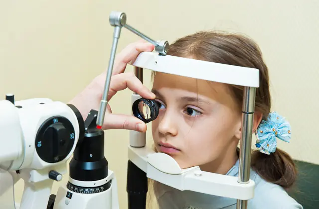 Methods for diagnosing farsightedness in a child