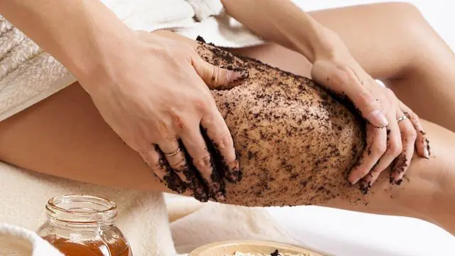 Foot scrubbing to prevent folliculitis after hair removal