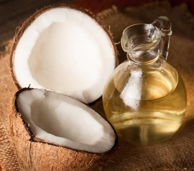 Coconut oil for wiping papillomas in a child