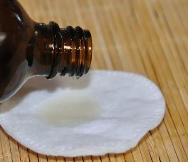 Jak stosować olejek z drzewa herbacianego na brodawki