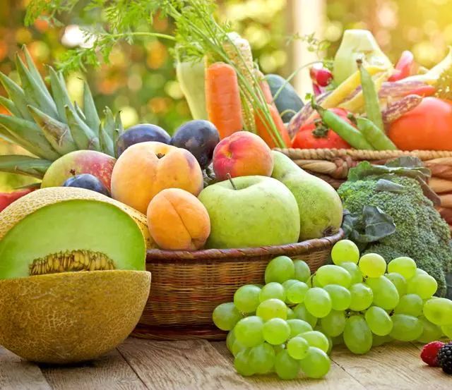 Fruits and vegetables for HPV prevention