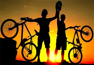 Bisiklete binme, bisiklete binme, bisiklet gezisi - bilmeniz gerekenler ve bunlara nasıl hazırlanacaksınız?