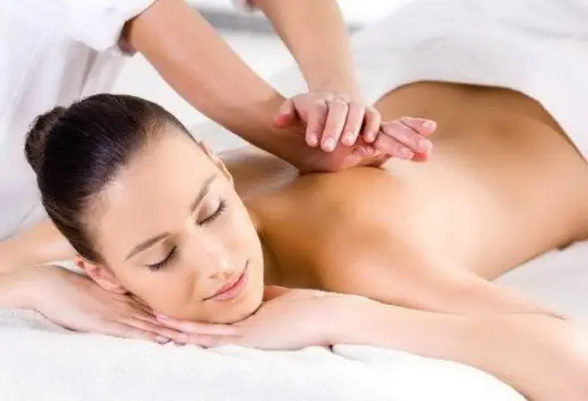 Massage thể thao và massage mô sâu