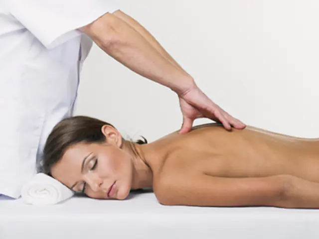 Back massage at home