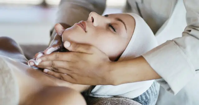 Kosmetisk massage