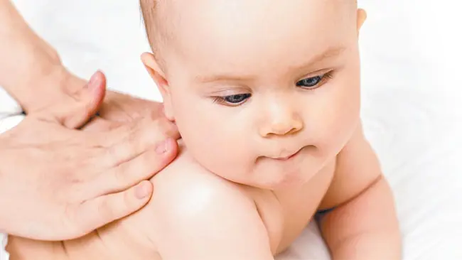 Massaggio per neonati